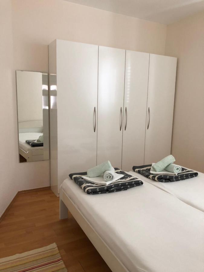 Apartments Irena Vodice Kültér fotó