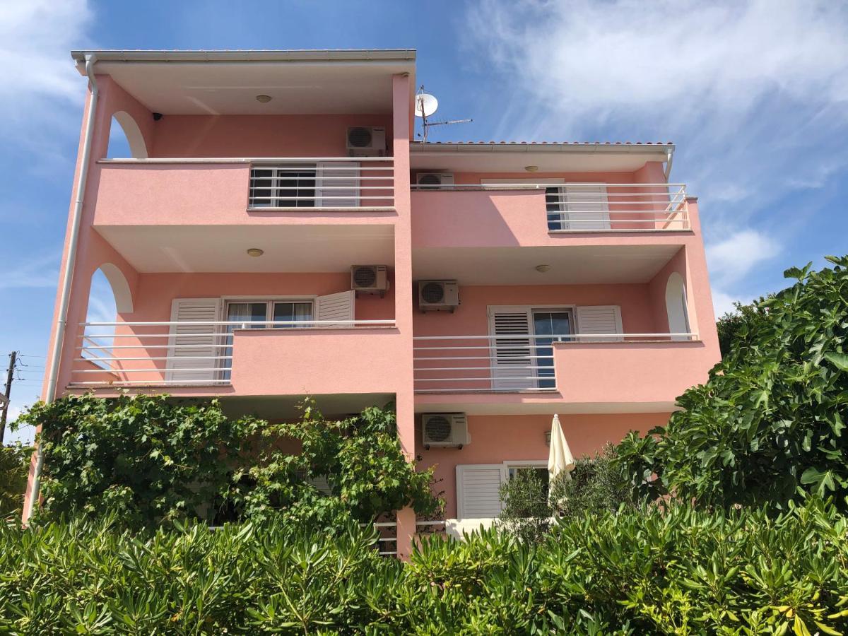 Apartments Irena Vodice Kültér fotó